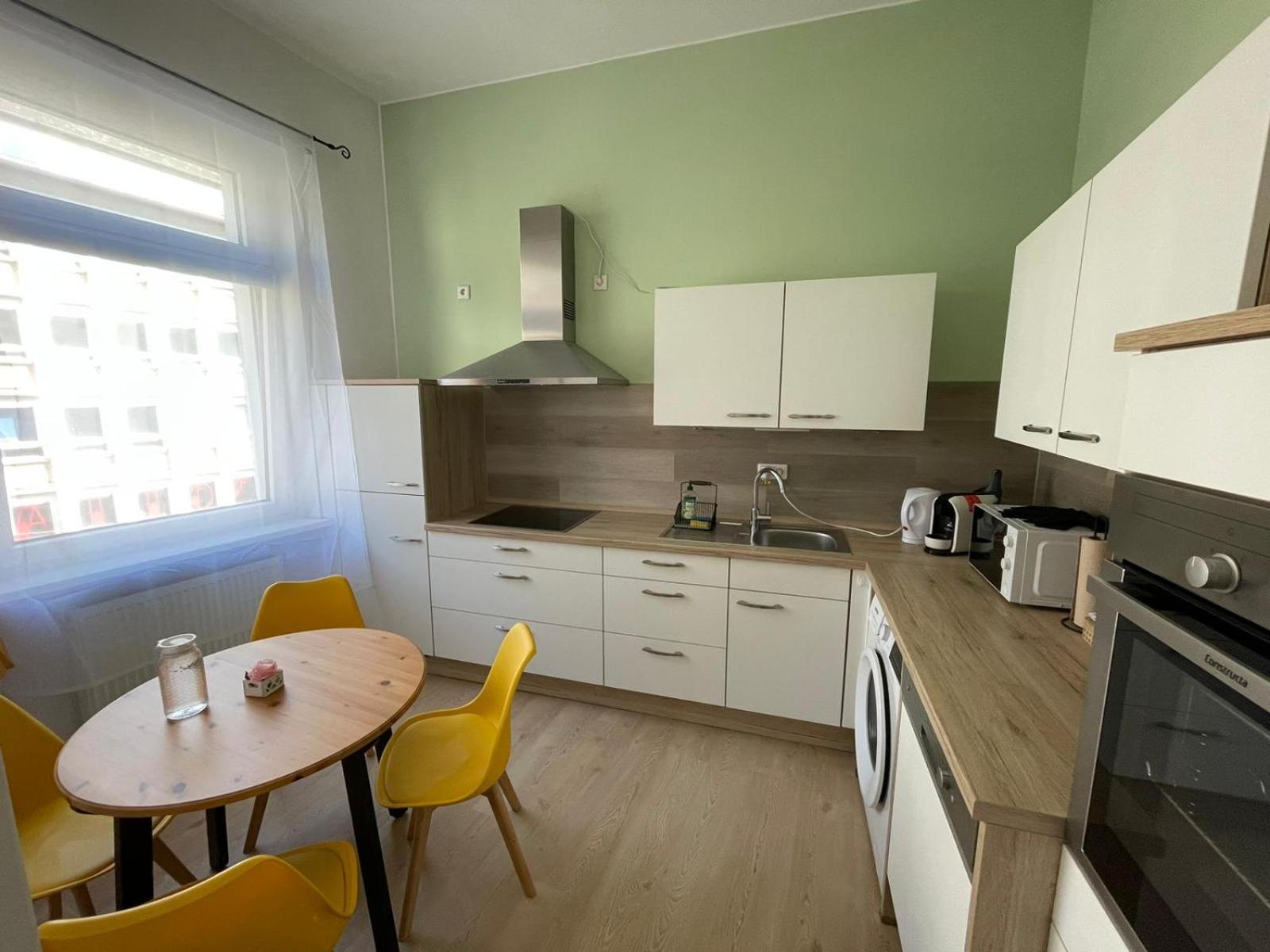 Schoenes Apartment Mitten In Der Stadt III Κόμπλεντς Εξωτερικό φωτογραφία