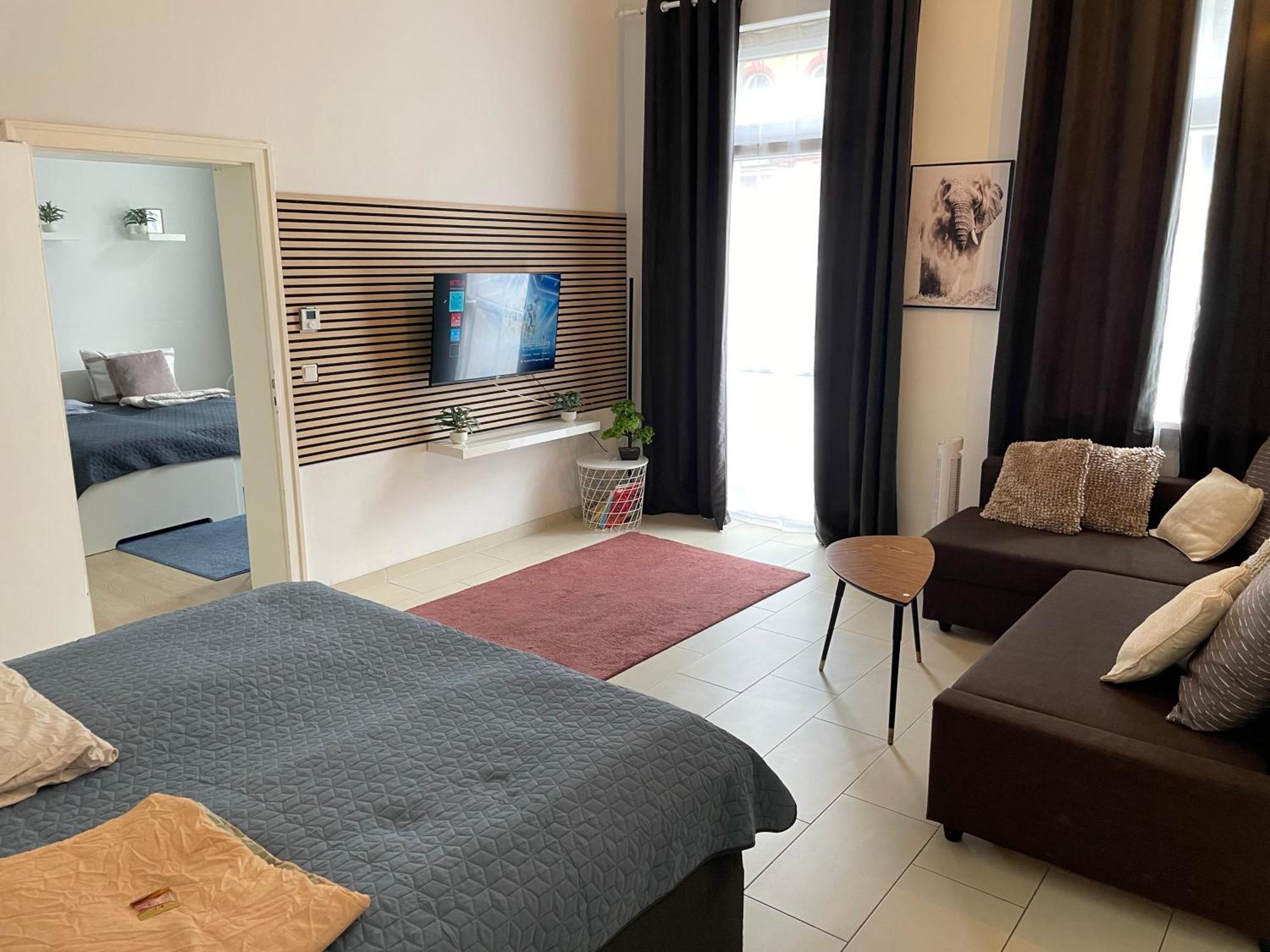 Schoenes Apartment Mitten In Der Stadt III Κόμπλεντς Εξωτερικό φωτογραφία